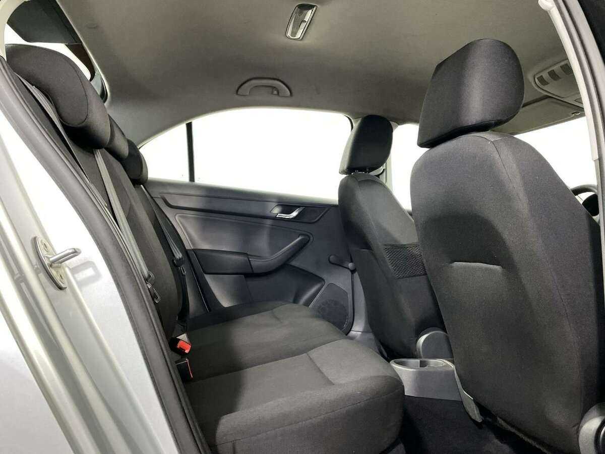 Купить Skoda Rapid, 2016, 238 147 км.. Фото: #14