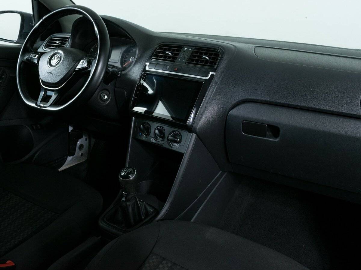 Купить Volkswagen Polo, 2018, 246 700 км.. Фото: #7