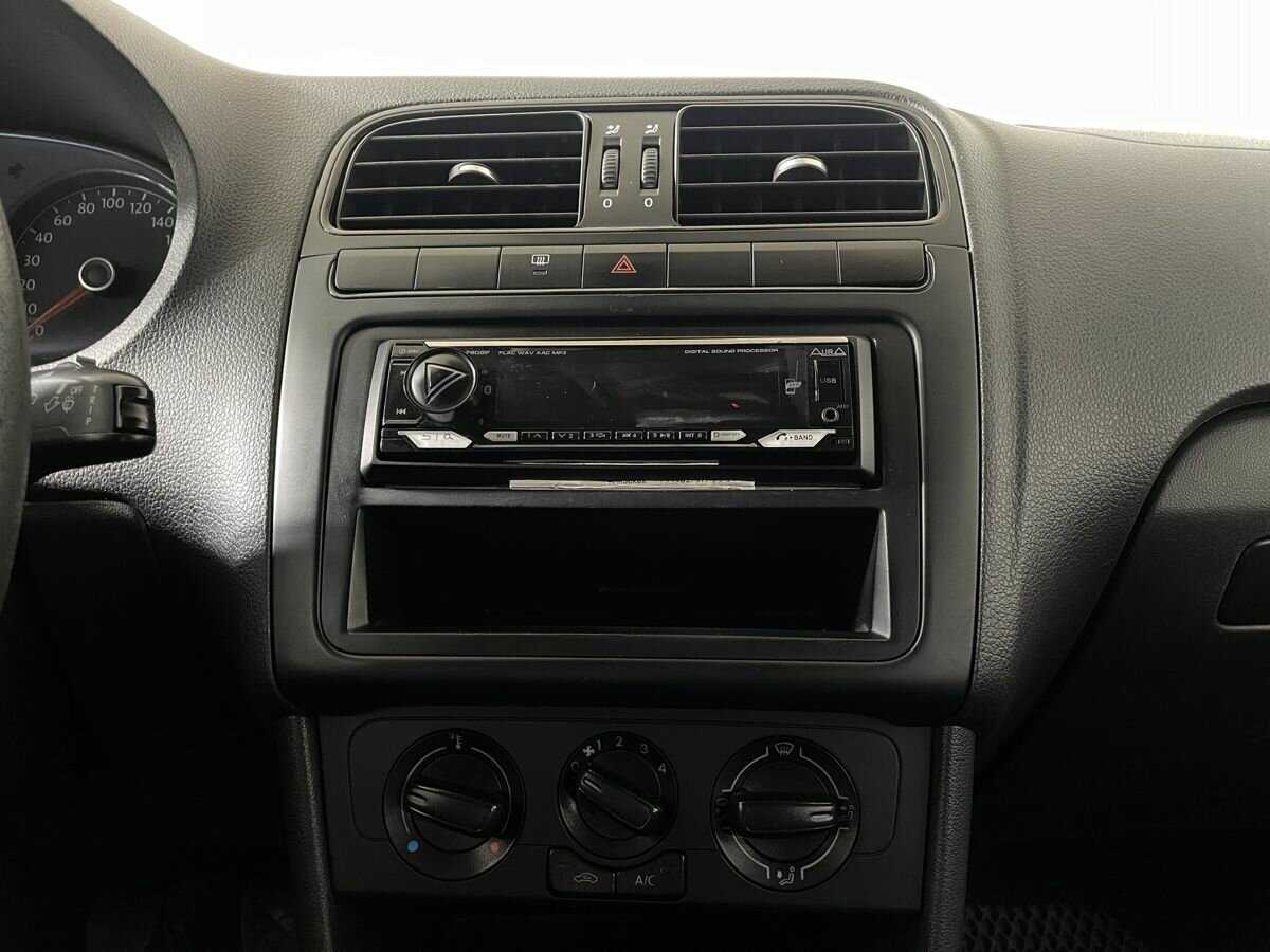 Купить Volkswagen Polo, 2017, 384 816 км.. Фото: #11