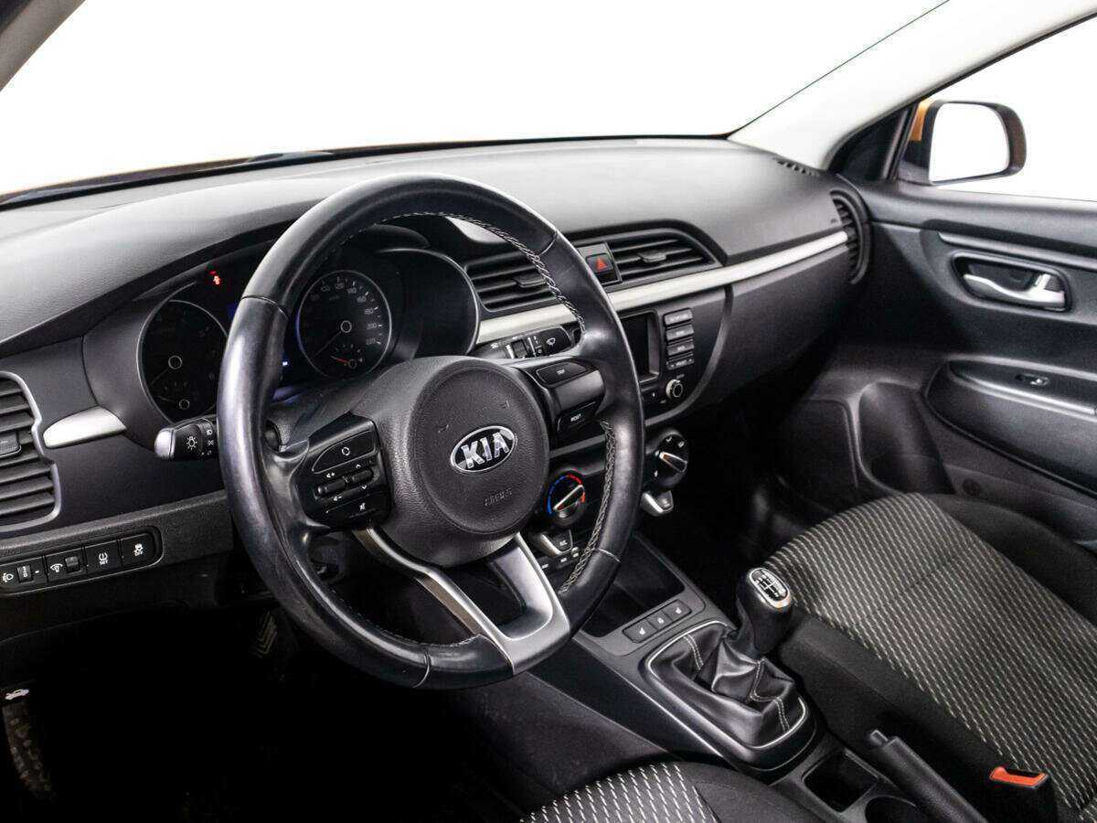 Купить Kia Rio, 2017, 75 822 км.. Фото: #10