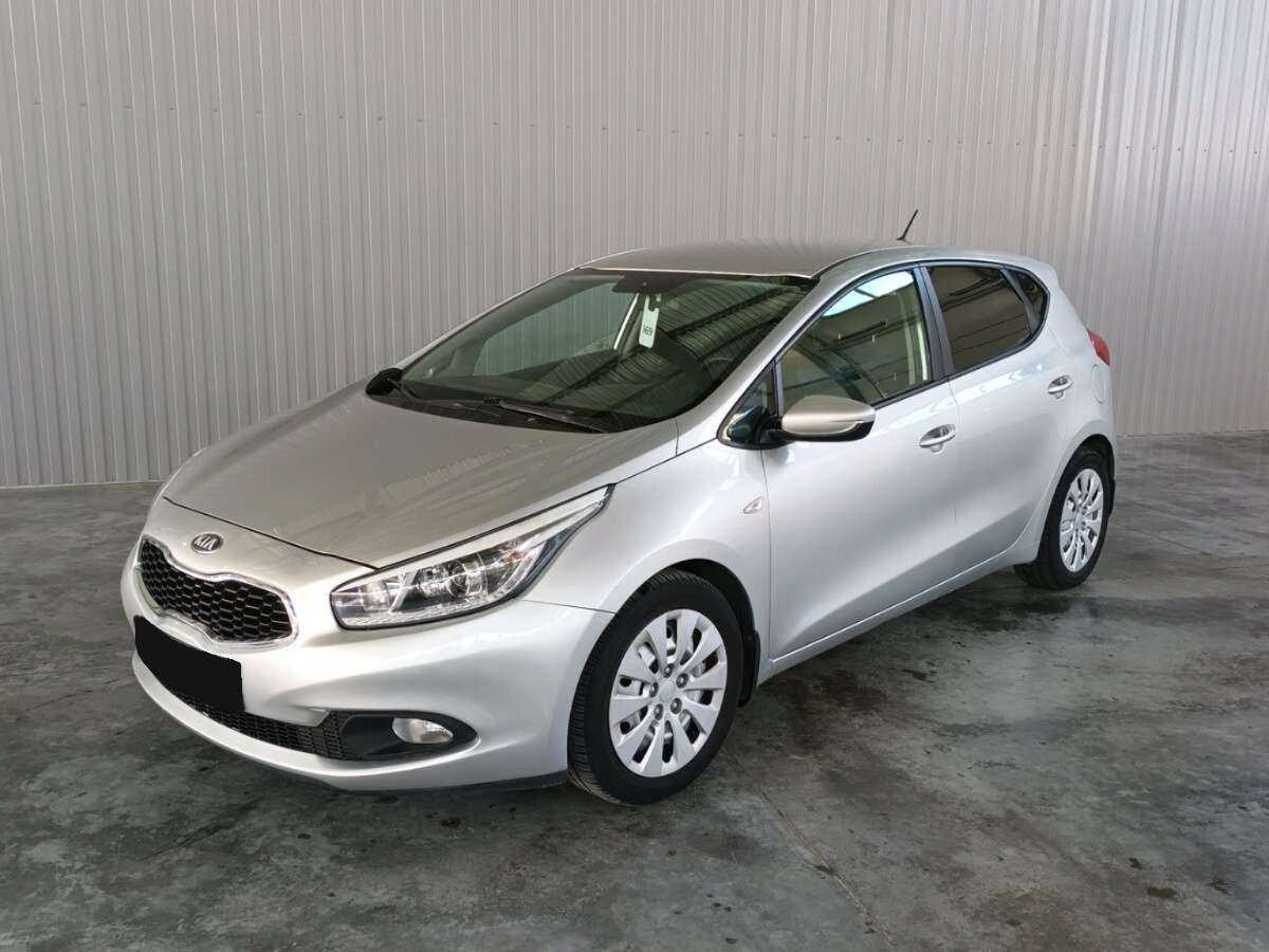 Купить Kia Ceed, 2013, 147 808 км.. Фото: #0