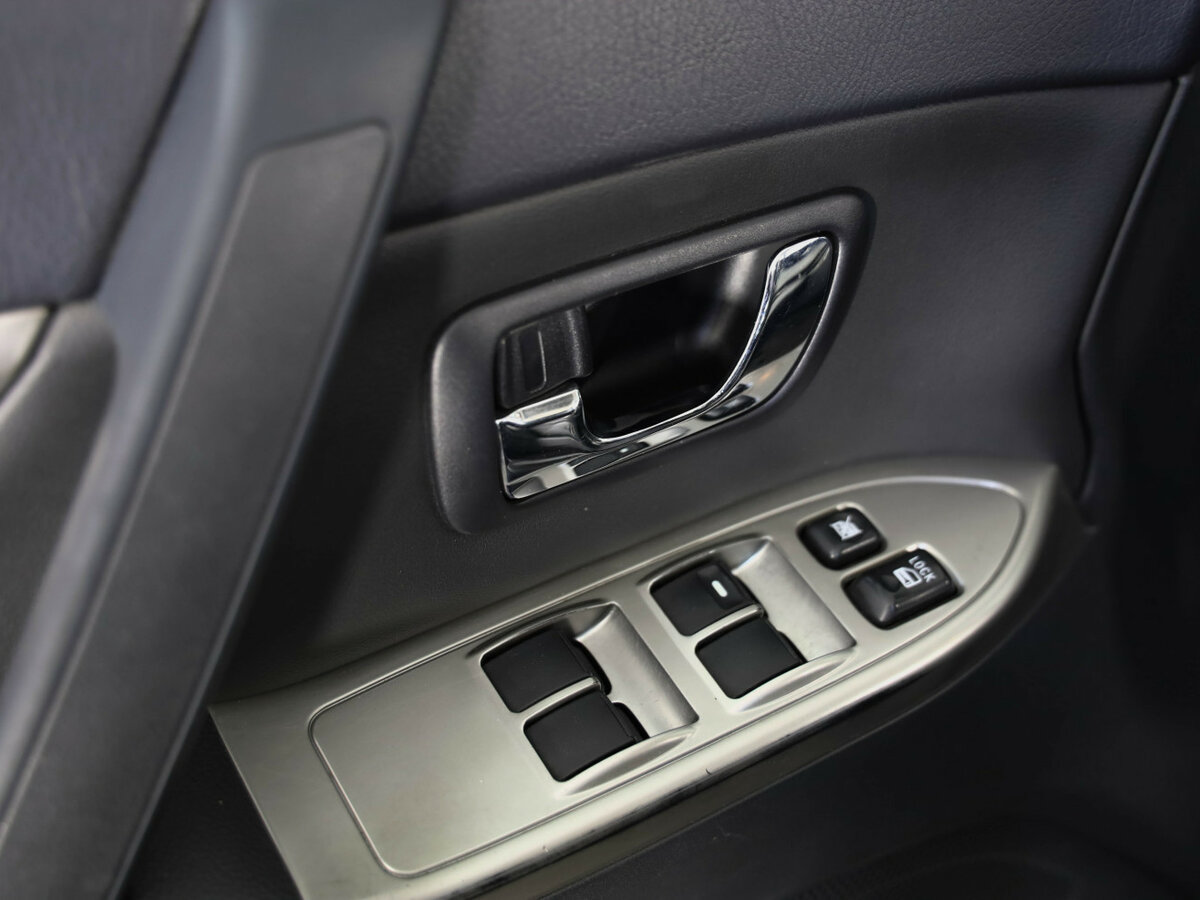 Купить Mitsubishi Pajero, 2013, 288 593 км.. Фото: #16