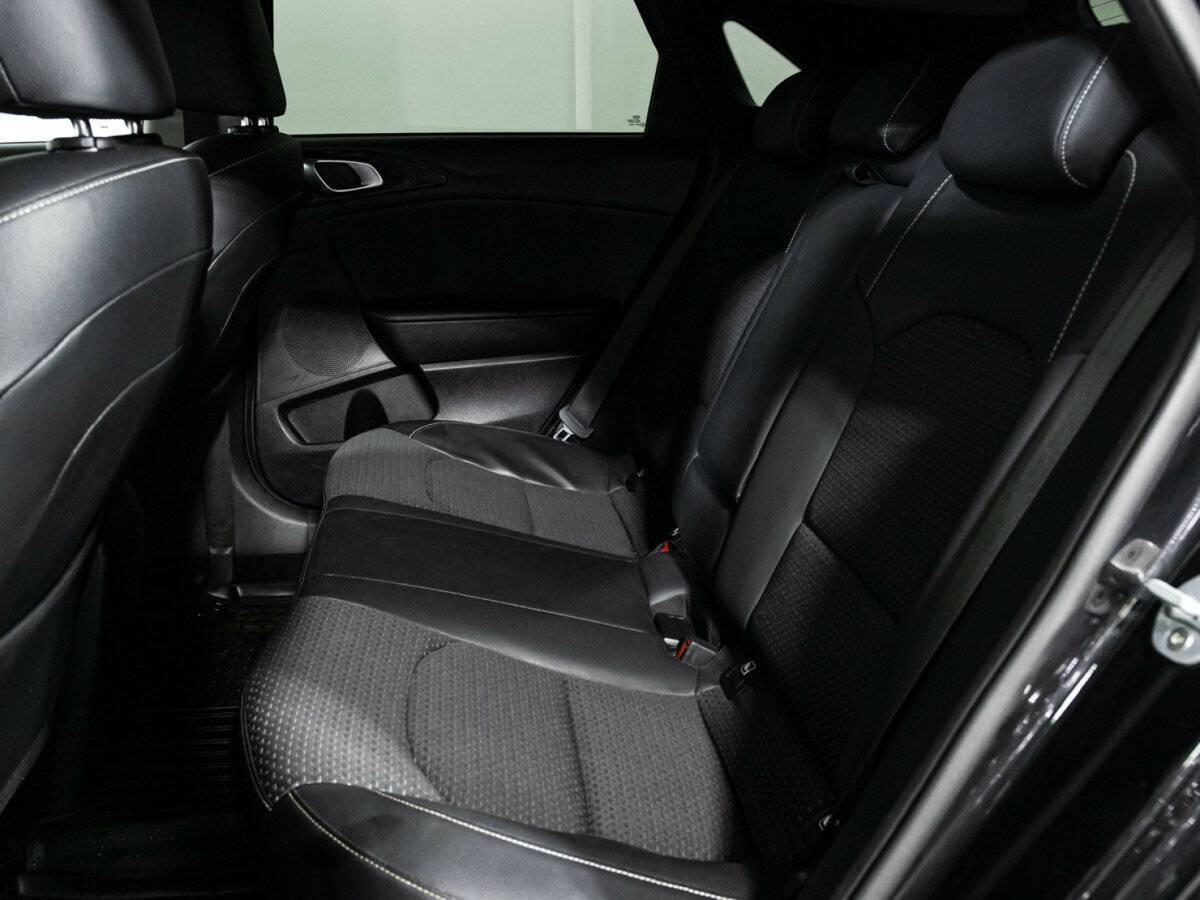 Купить Kia Ceed, 2019, 69 223 км.. Фото: #9