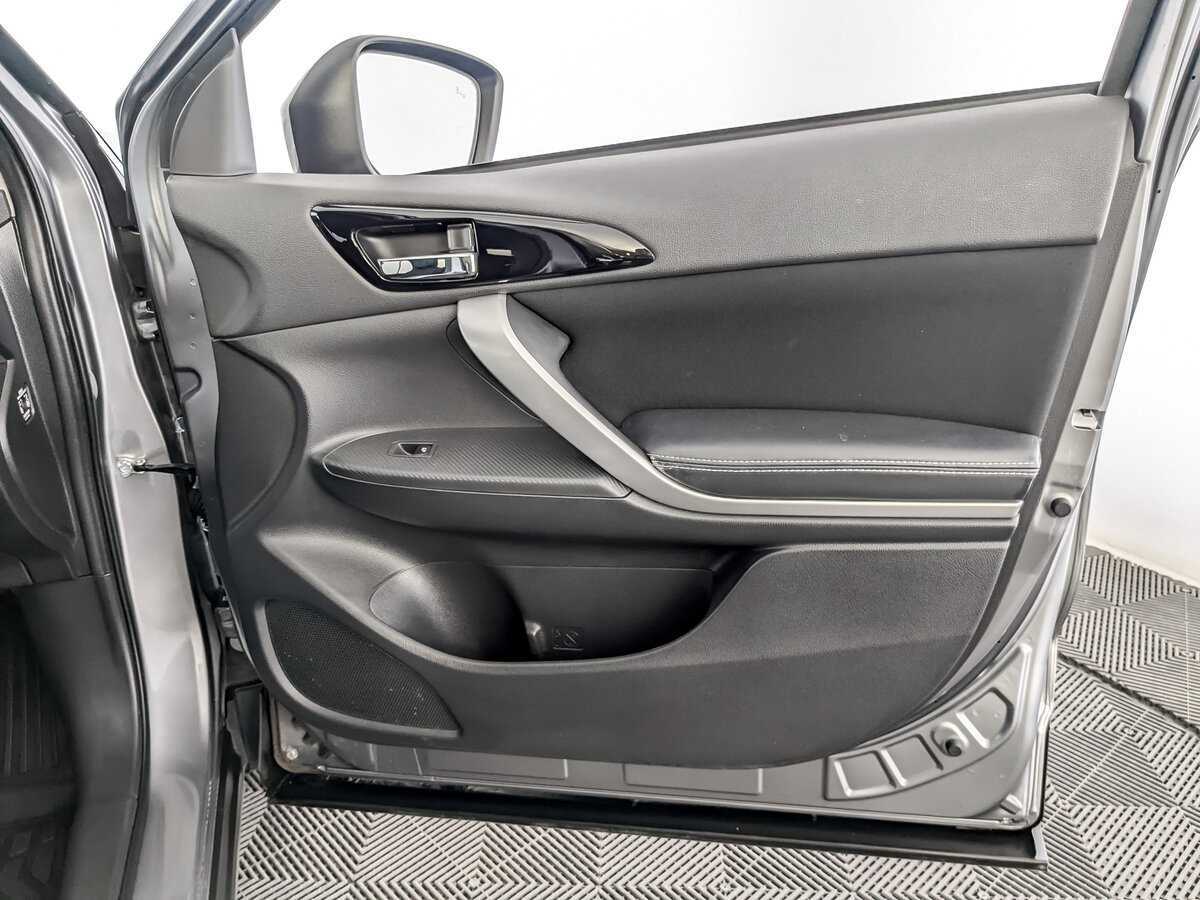 Купить Mitsubishi Eclipse Cross, 2019, 47 117 км.. Фото: #20