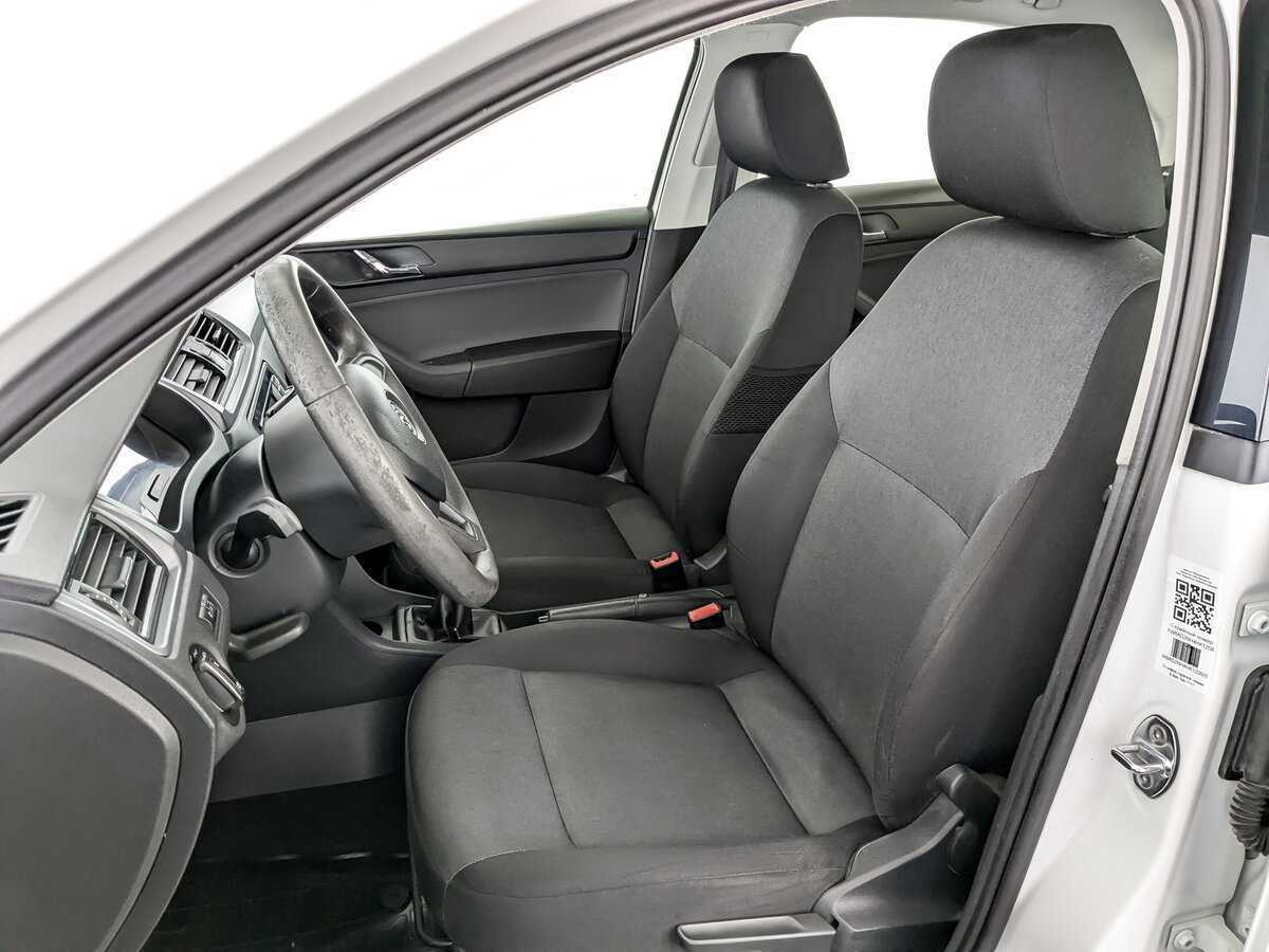 Купить Skoda Rapid, 2017, 79 526 км.. Фото: #19