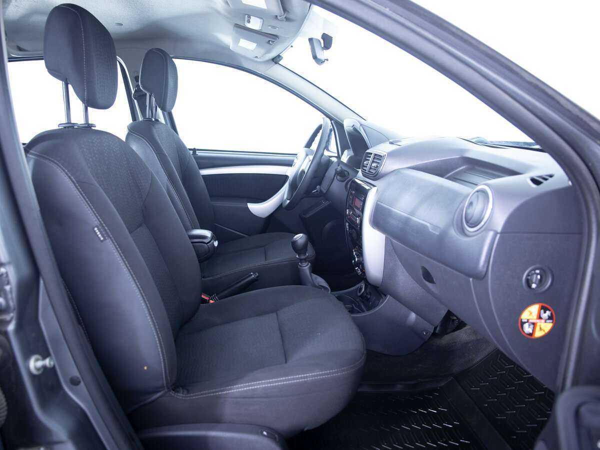 Купить Nissan Terrano, 2015, 88 135 км.. Фото: #9