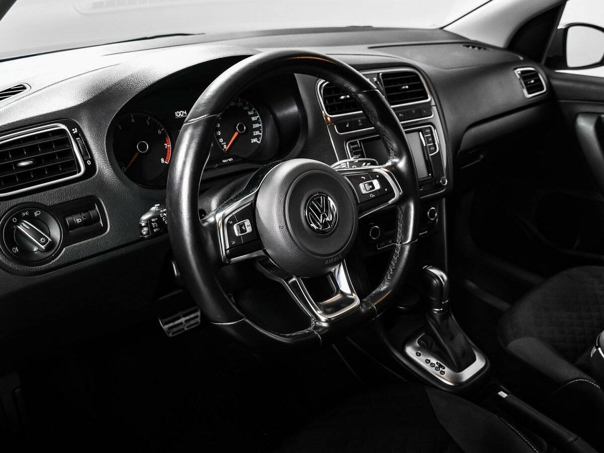 Купить Volkswagen Polo, 2018, 69 393 км.. Фото: #11