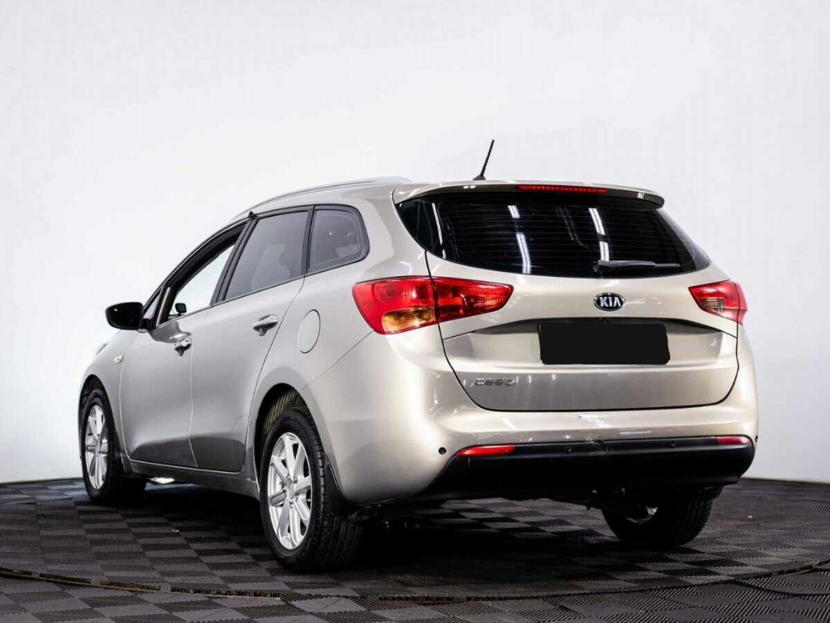 Купить Kia Ceed, 2013, 130 000 км.. Фото: #3