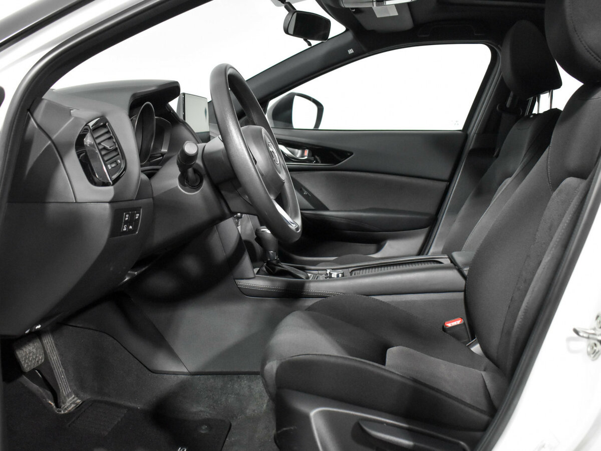 Купить Mazda CX-4, 2022, 30 813 км.. Фото: #9