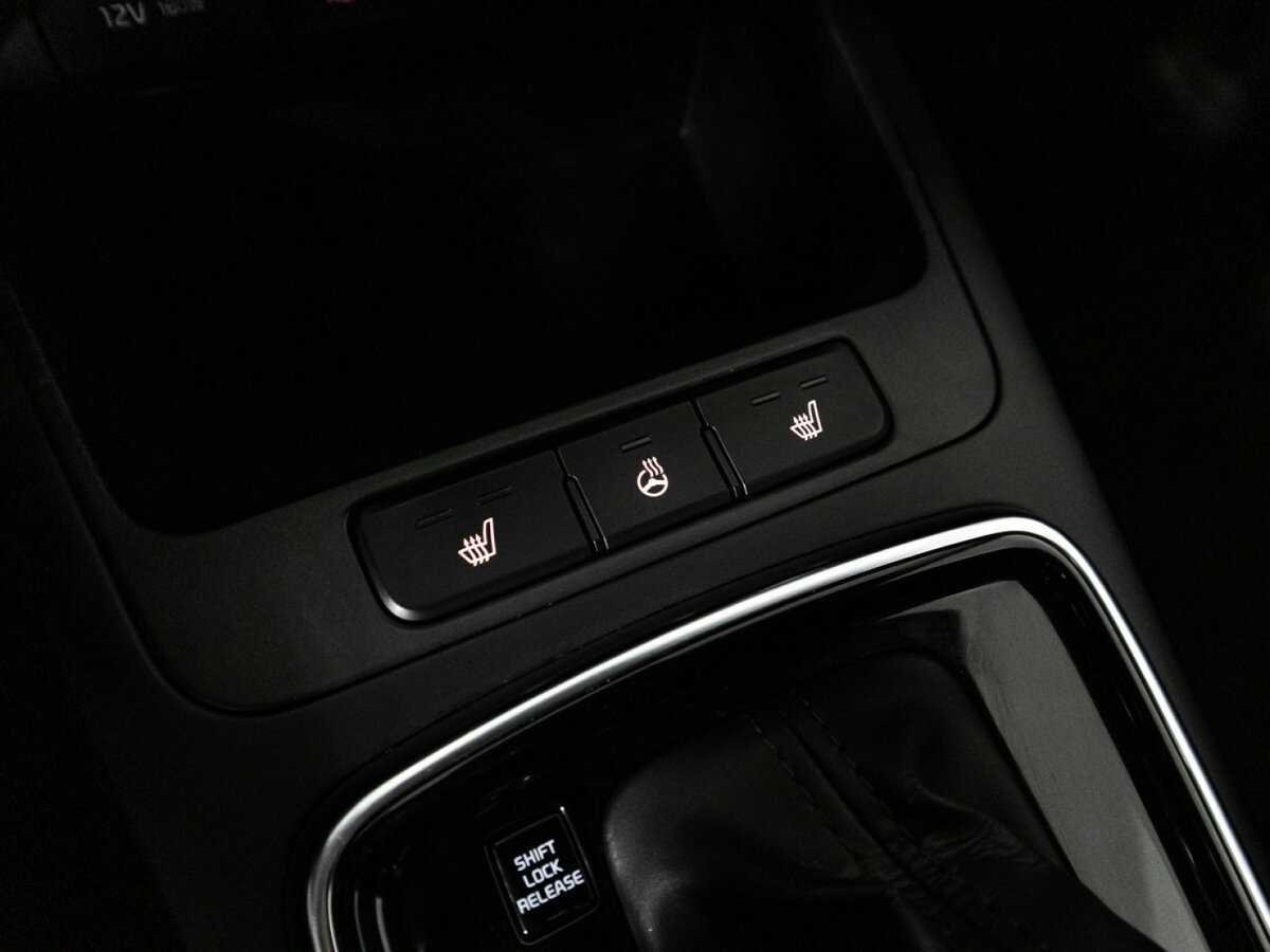 Купить Kia Rio, 2017, 41 401 км.. Фото: #16