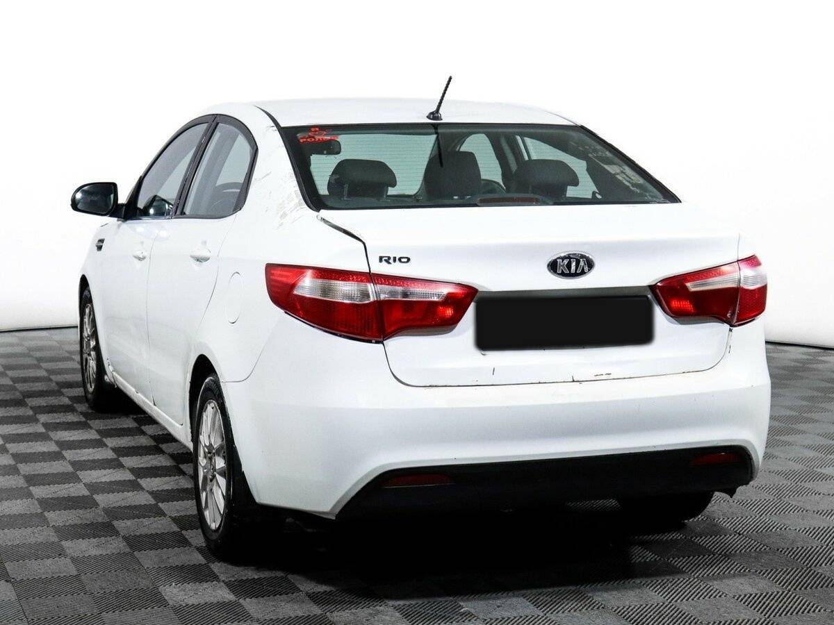 Купить Kia Rio, 2013, 328 740 км.. Фото: #5
