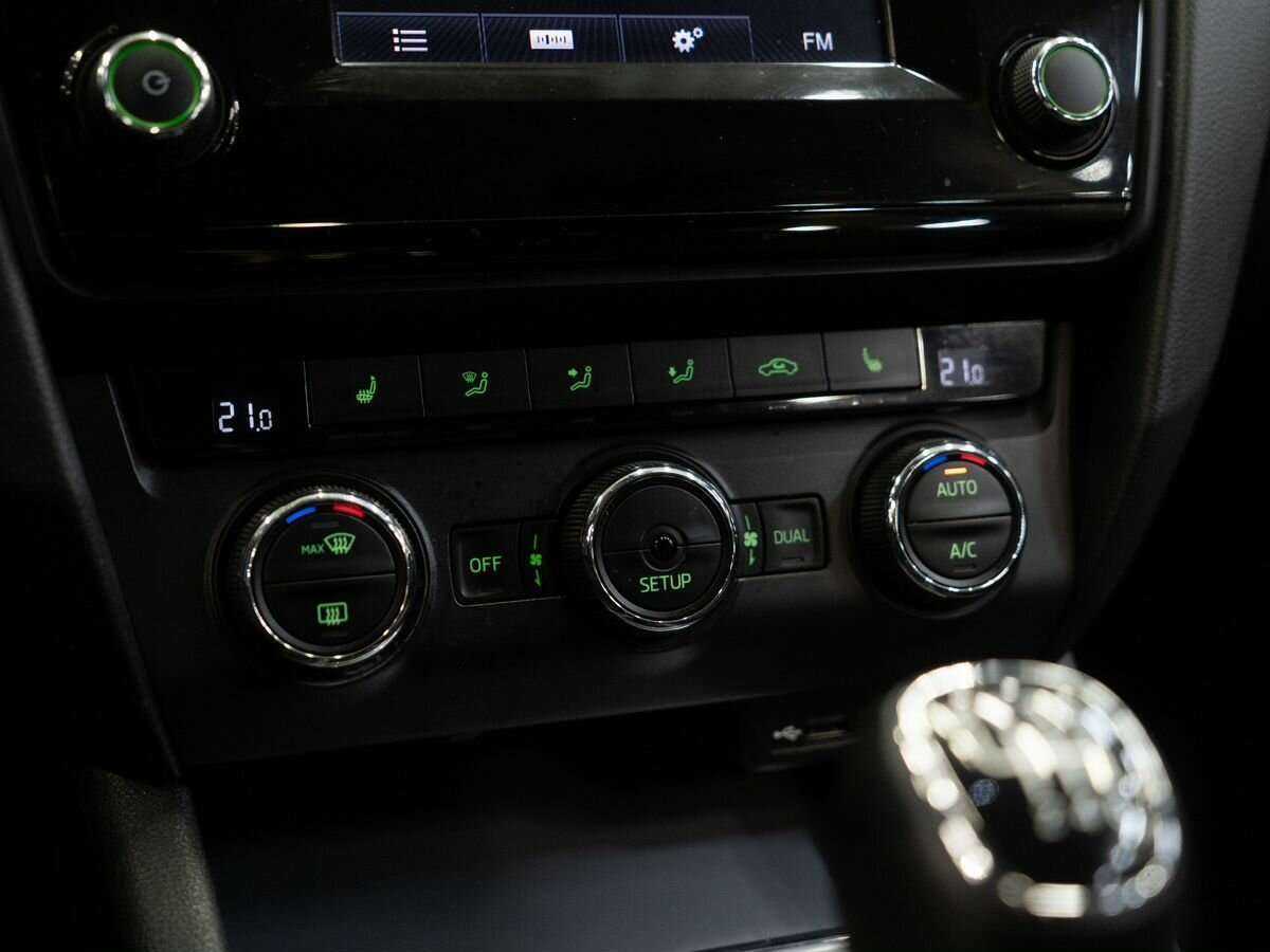 Купить Skoda Octavia, 2014, 287 000 км.. Фото: #11