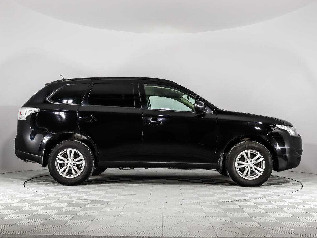 Купить Mitsubishi Outlander, 2014, 133 729 км.. Фото: #3