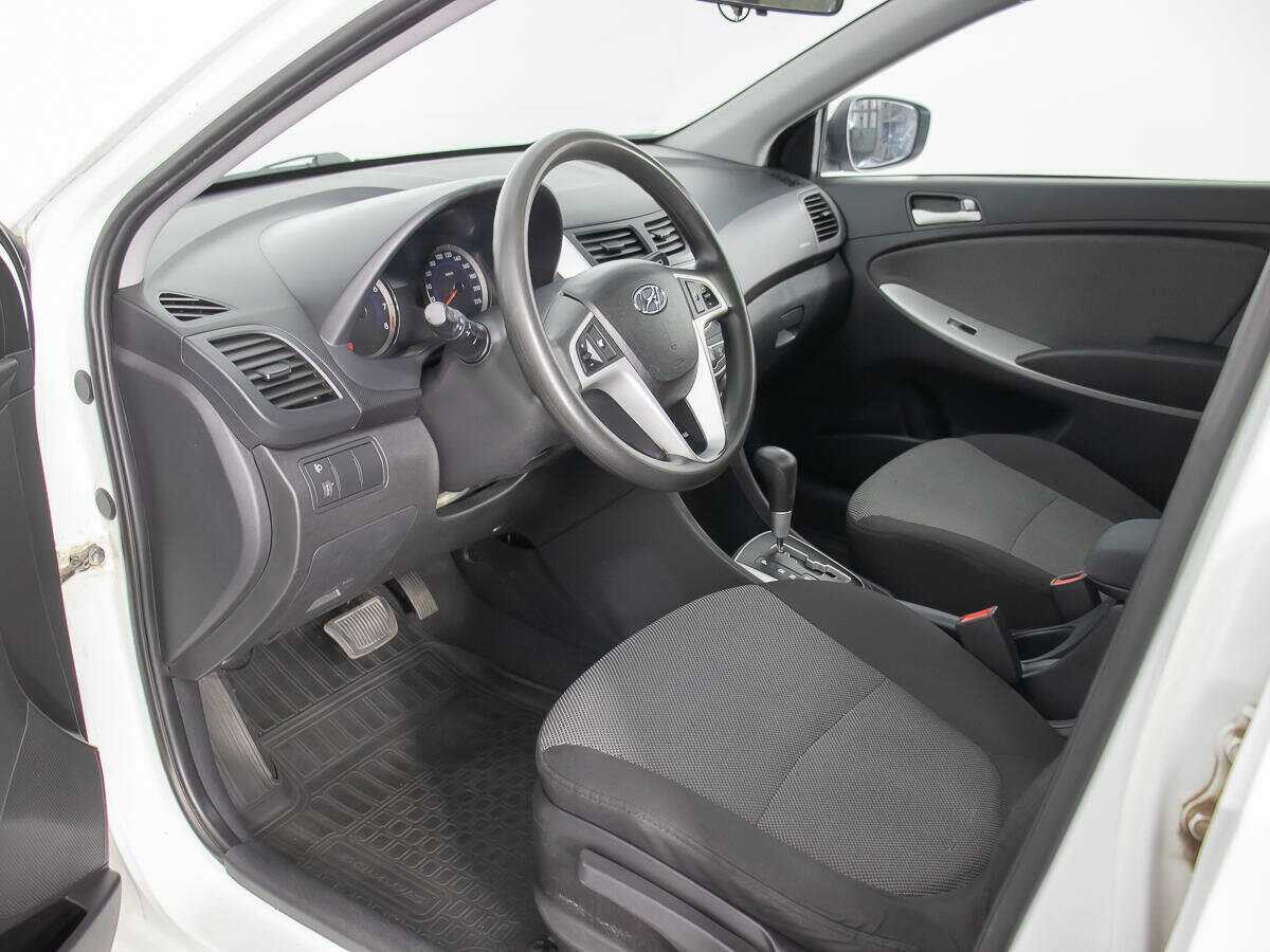 Купить Hyundai Solaris, 2012, 189 156 км.. Фото: #9