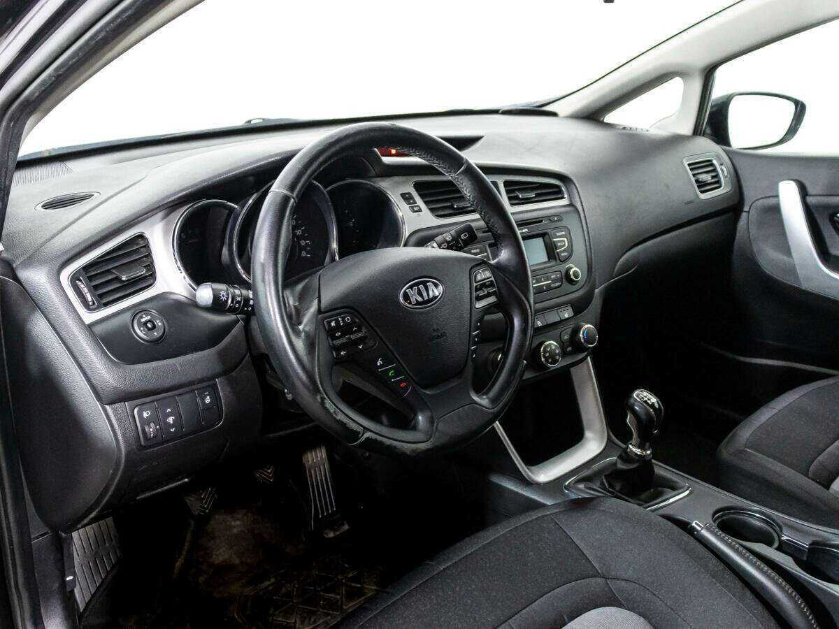 Купить Kia Ceed, 2014, 196 237 км.. Фото: #10
