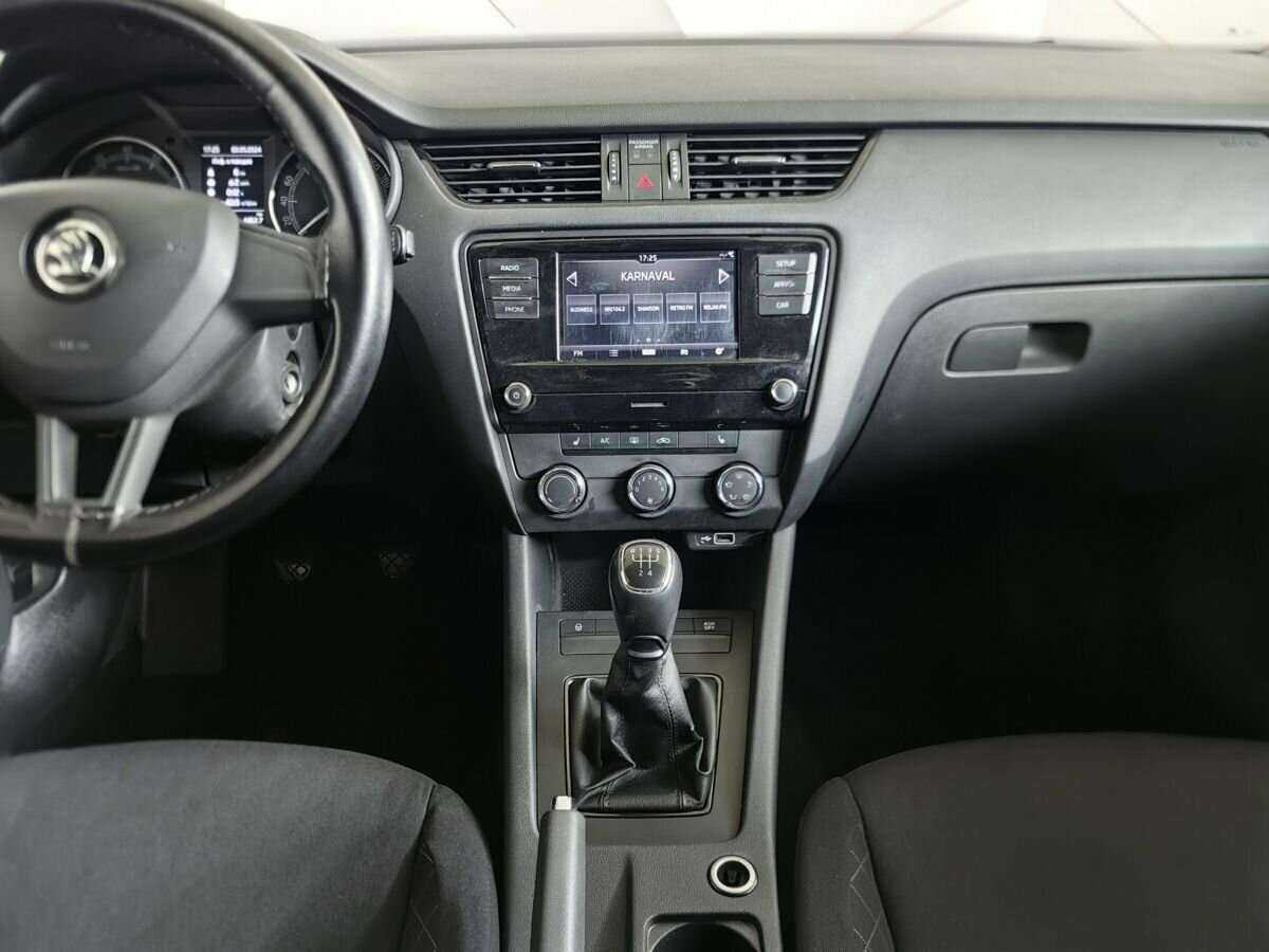 Купить Skoda Octavia, 2019, 247 658 км.. Фото: #10