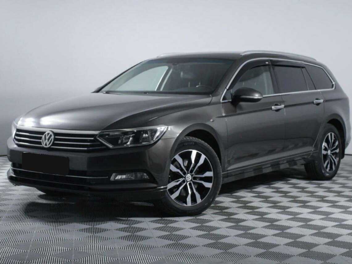 Купить Volkswagen Passat, 2017, 141 158 км.. Посмотреть фото