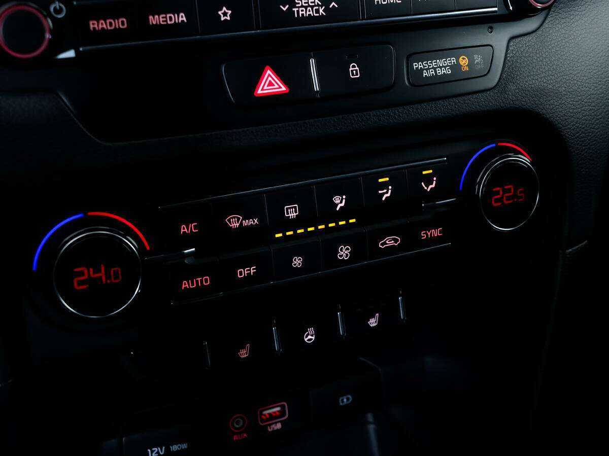 Купить Kia Ceed, 2018, 104 594 км.. Фото: #12