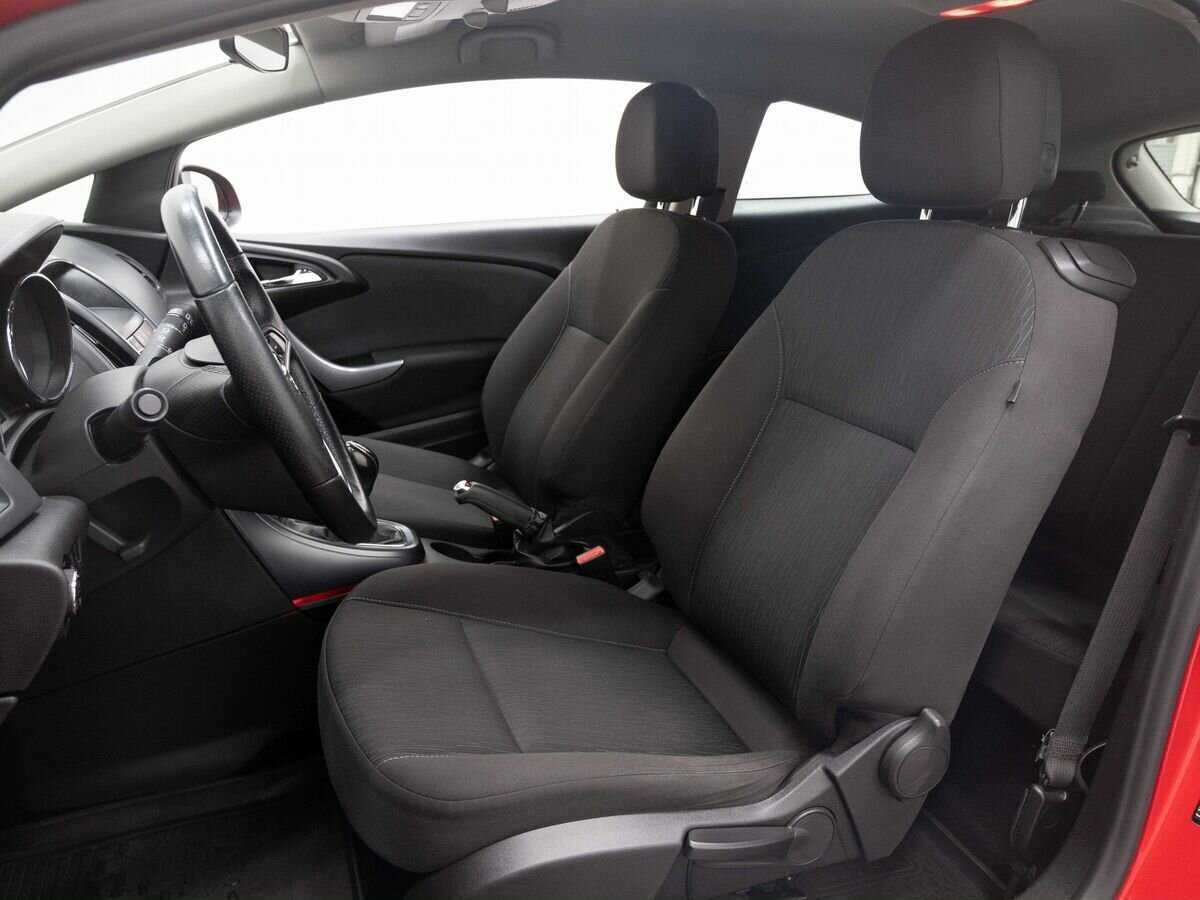 Купить Opel Astra, 2012, 320 317 км.. Фото: #9