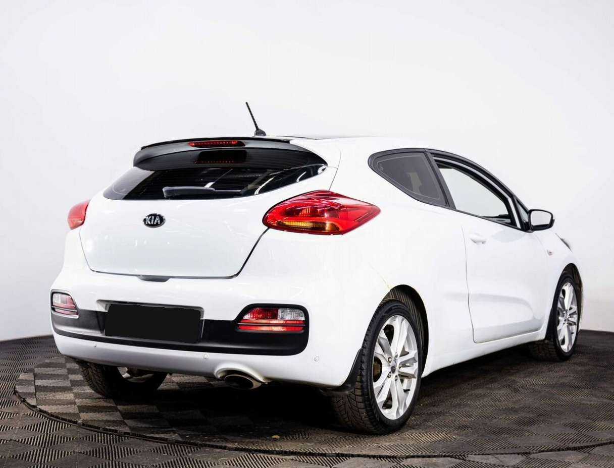 Купить Kia Ceed, 2014, 173 407 км.. Фото: #5