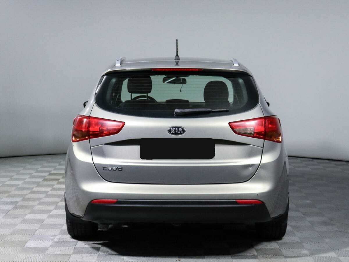 Купить Kia Ceed, 2013, 169 619 км.. Фото: #5