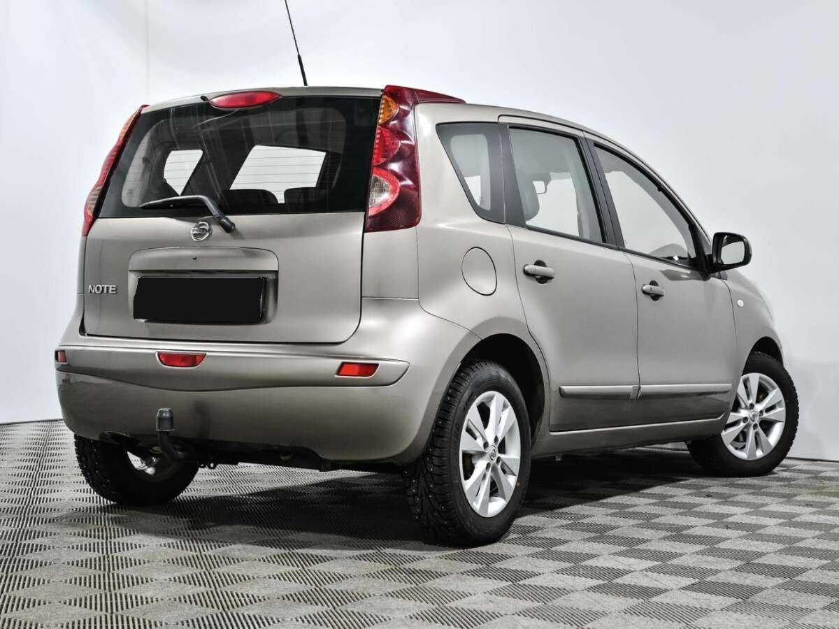 Купить Nissan Note, 2013, 190 000 км.. Фото: #2
