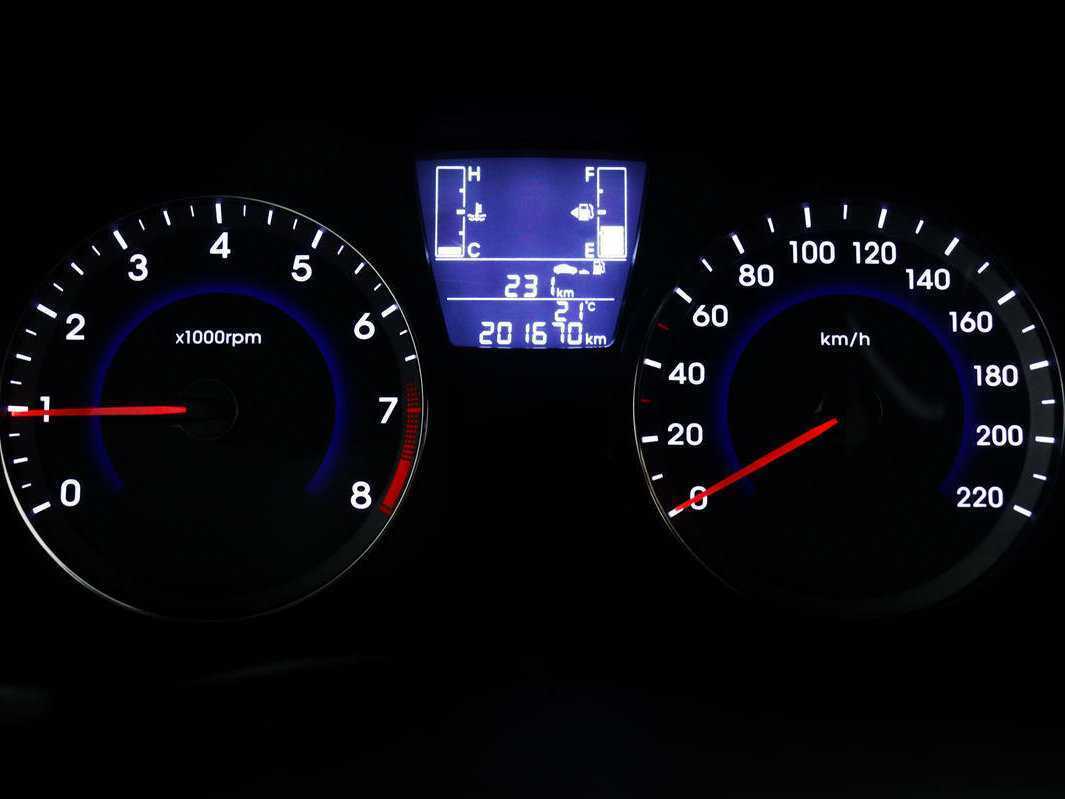 Купить Hyundai Solaris, 2015, 201 554 км.. Фото: #9