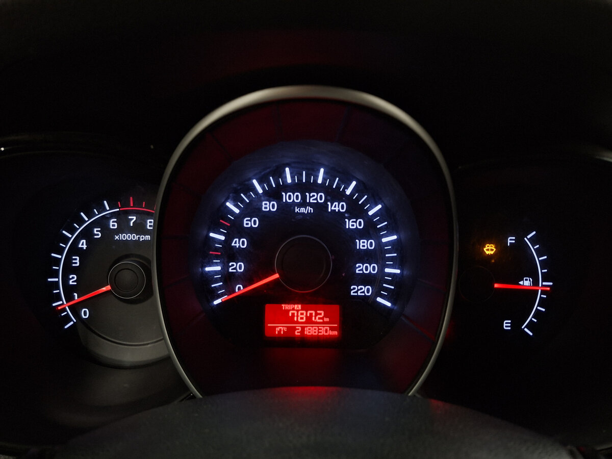 Купить Kia Rio, 2015, 218 831 км.. Фото: #12