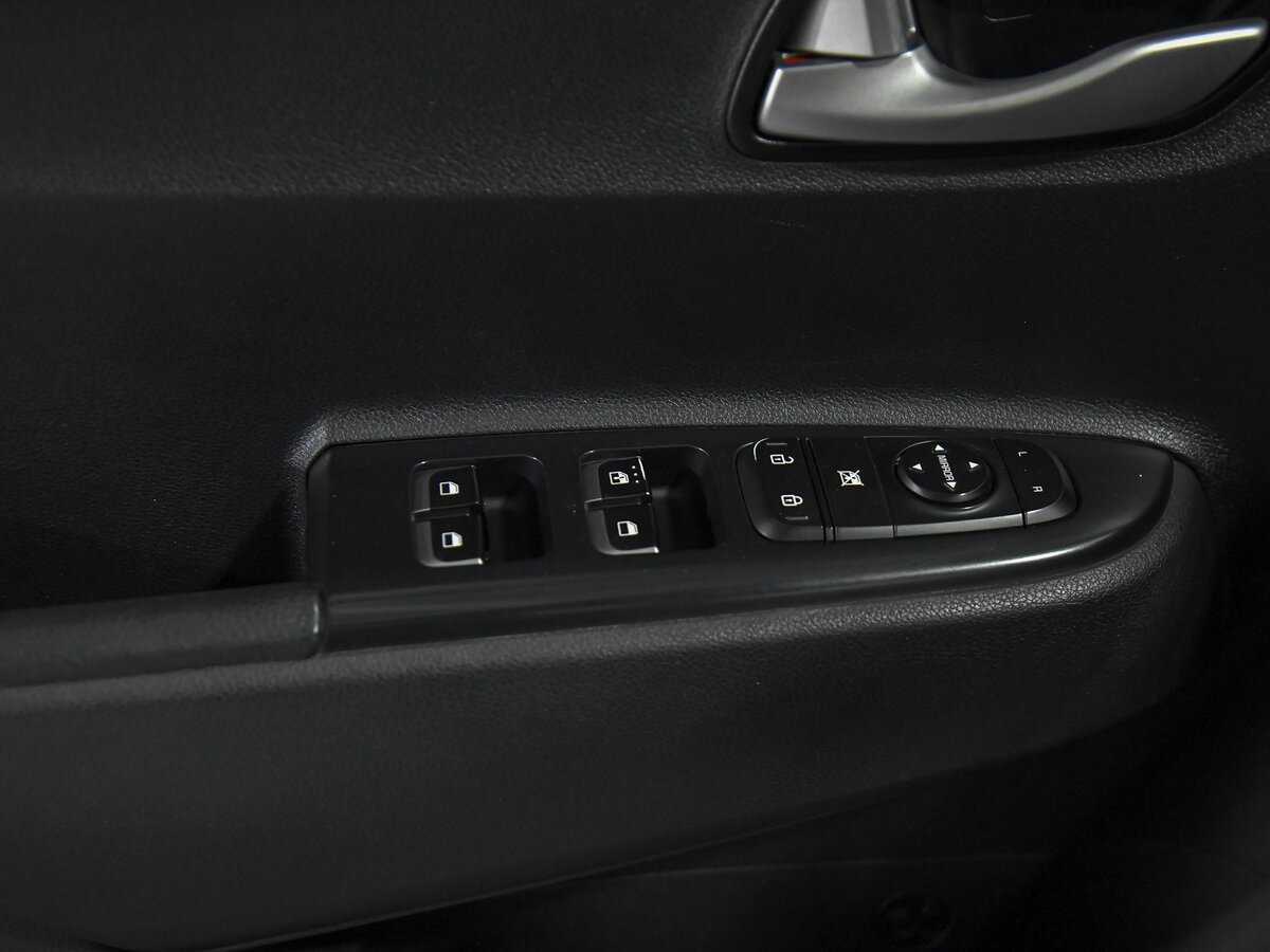 Купить Kia Rio, 2018, 83 331 км.. Фото: #11