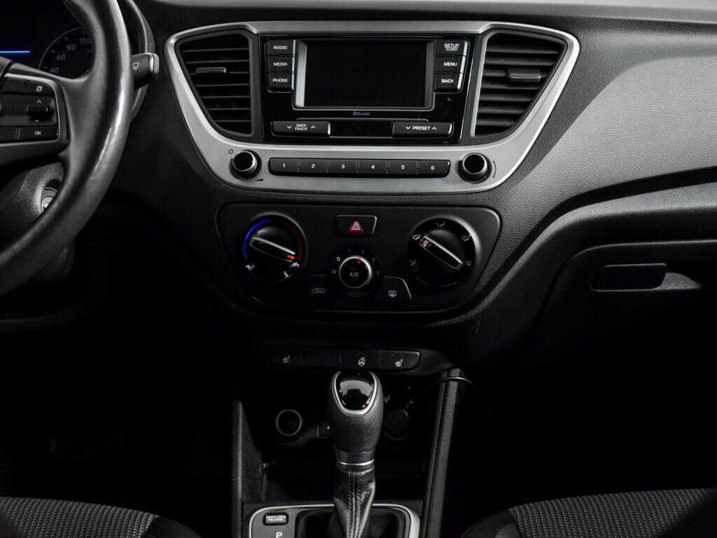 Купить Hyundai Solaris, 2017, 66 444 км.. Фото: #14