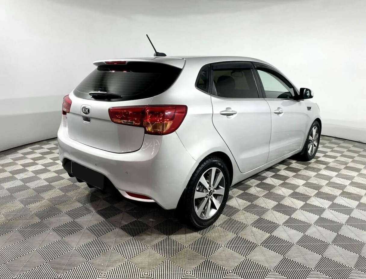 Купить Kia Rio, 2017, 91 550 км.. Фото: #4