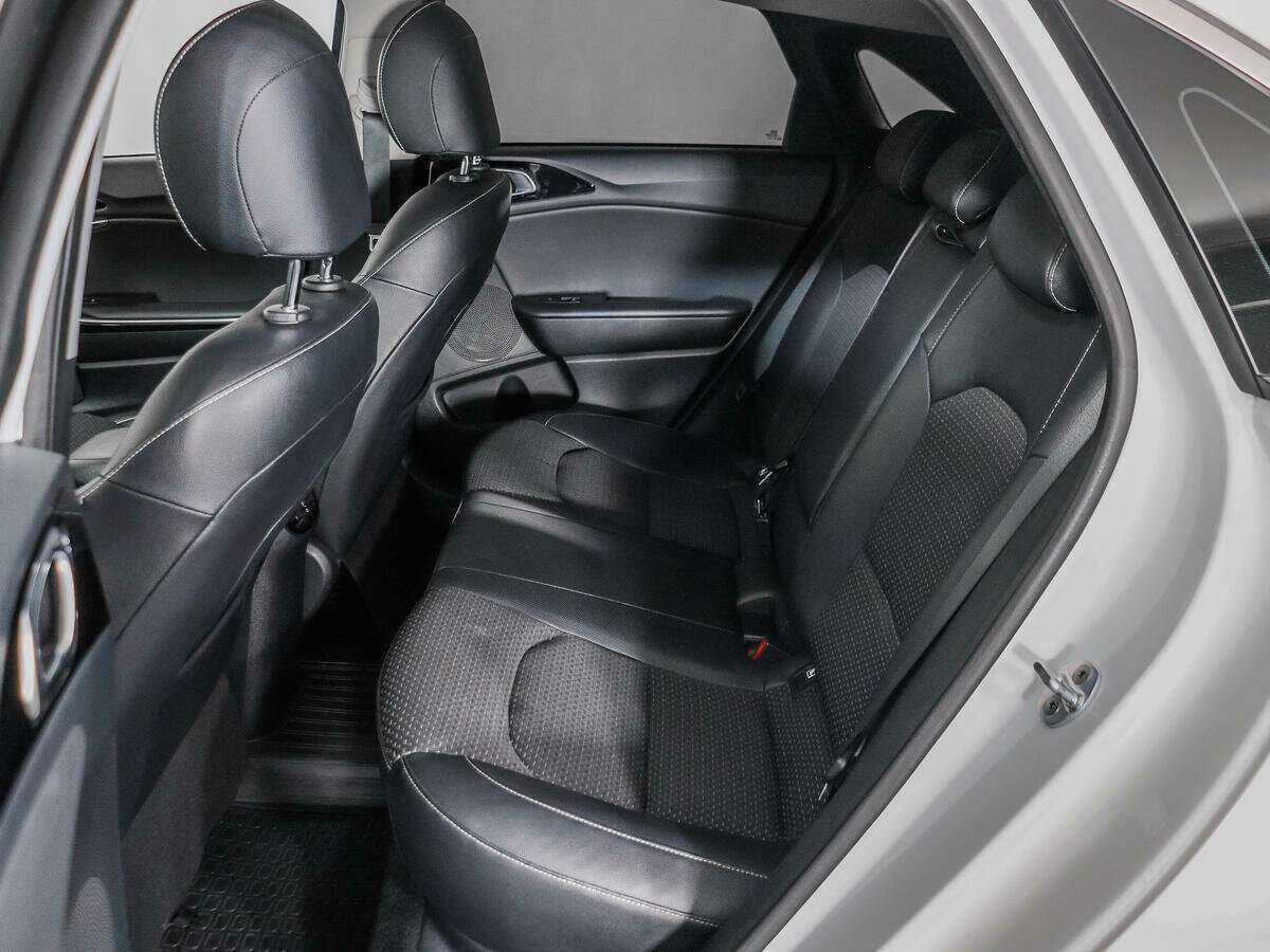 Купить Kia Ceed, 2018, 122 250 км.. Фото: #12