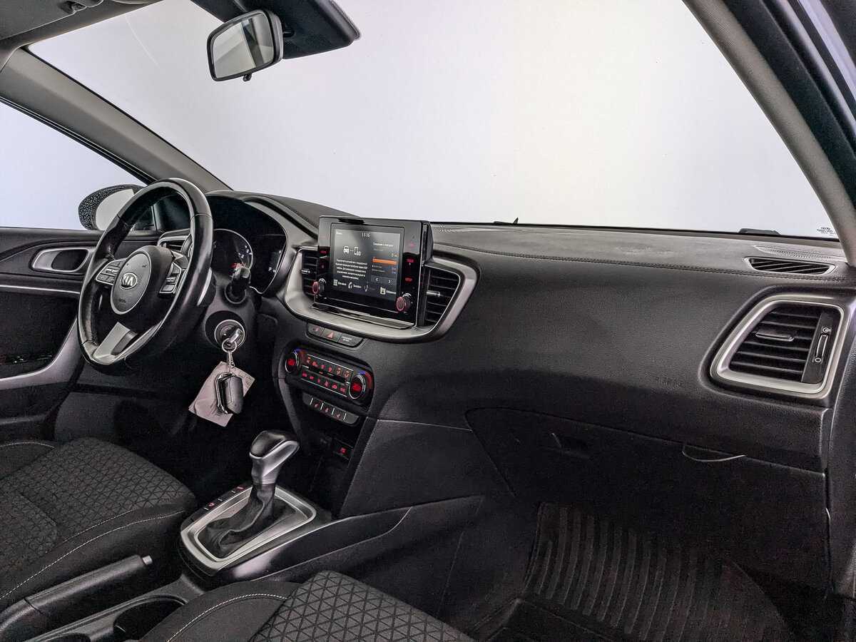 Купить Kia Ceed, 2020, 86 926 км.. Фото: #12