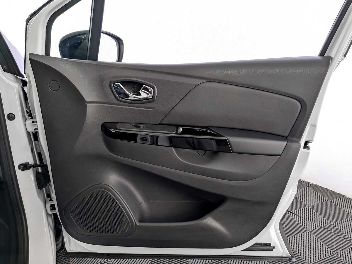 Купить Renault Kaptur, 2018, 82 721 км.. Фото: #19