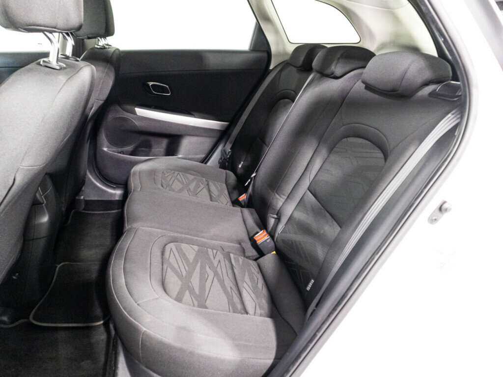 Купить Kia Ceed, 2018, 63 556 км.. Фото: #9