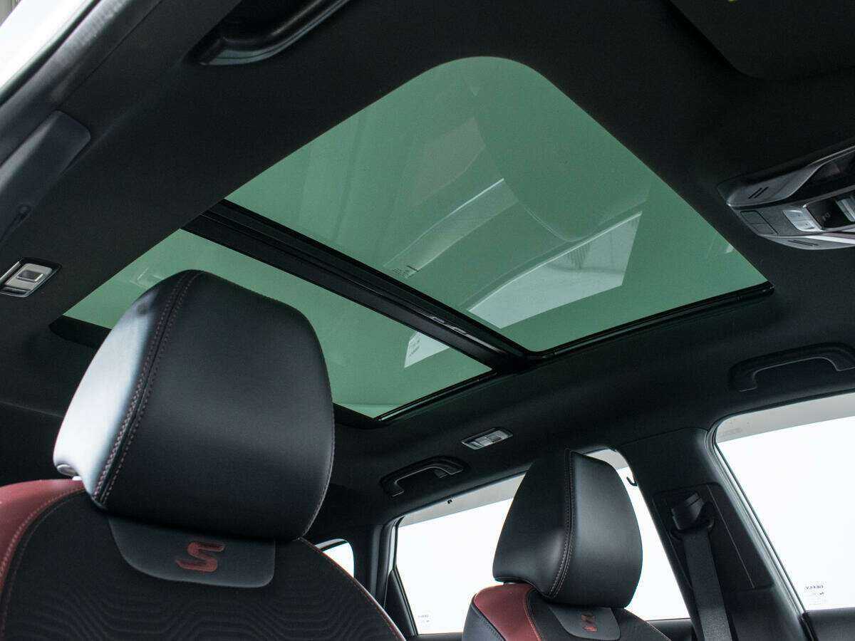 Купить Geely Coolray, 2021, 90 366 км.. Фото: #13