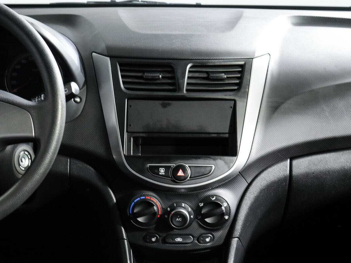 Купить Hyundai Solaris, 2016, 5 850 км.. Фото: #10