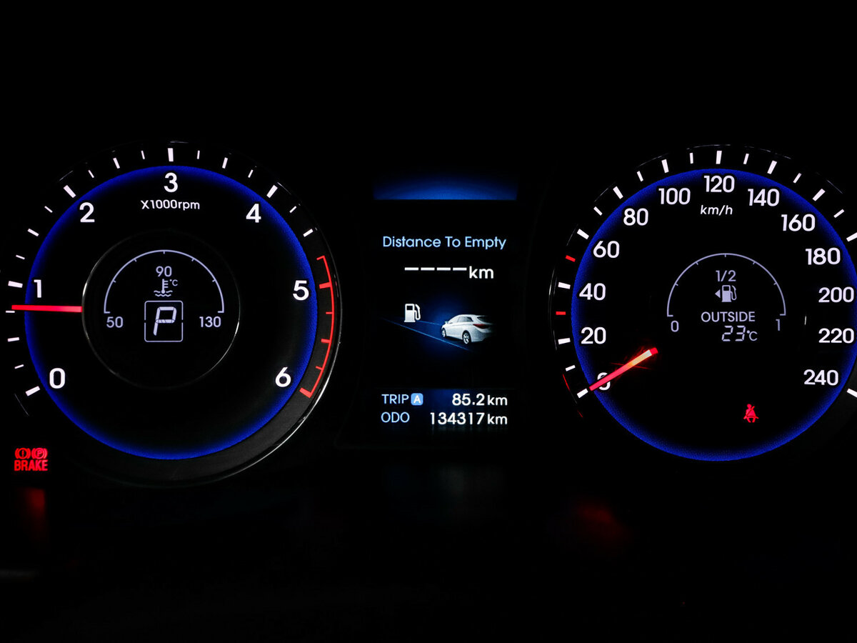 Купить Hyundai i40, 2014, 134 316 км.. Фото: #8