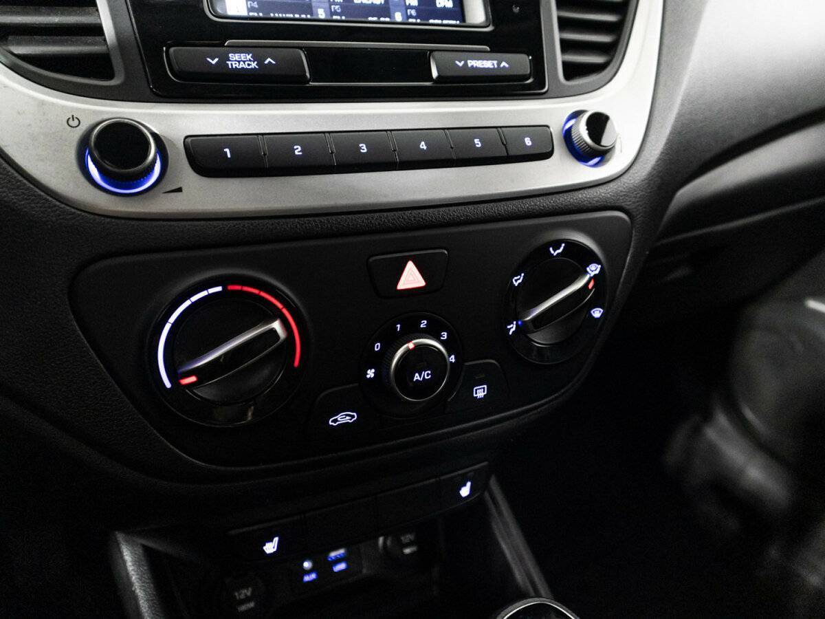 Купить Hyundai Solaris, 2018, 154 973 км.. Фото: #15