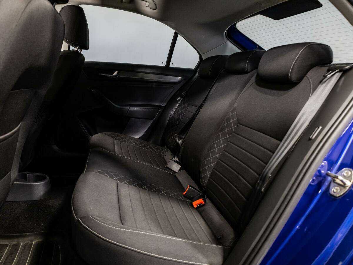 Купить Skoda Rapid, 2017, 189 436 км.. Фото: #9