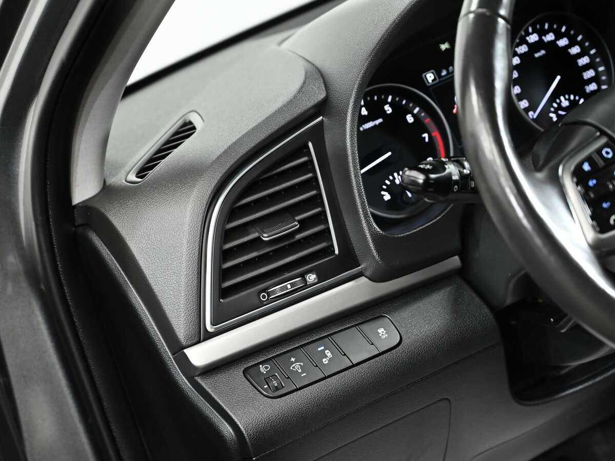 Купить Hyundai Elantra, 2018, 96 000 км.. Фото: #6