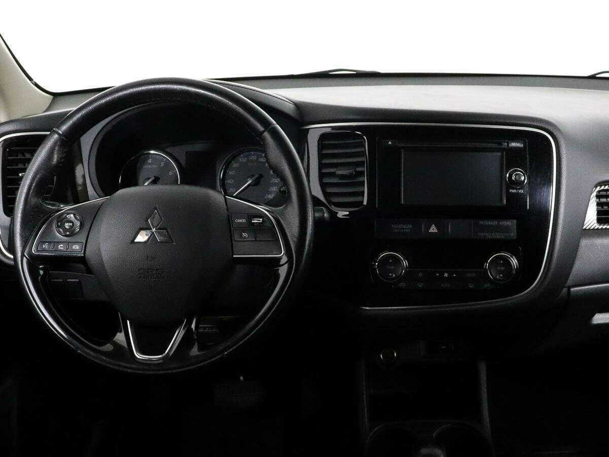 Купить Mitsubishi Outlander, 2015, 145 756 км.. Фото: #9