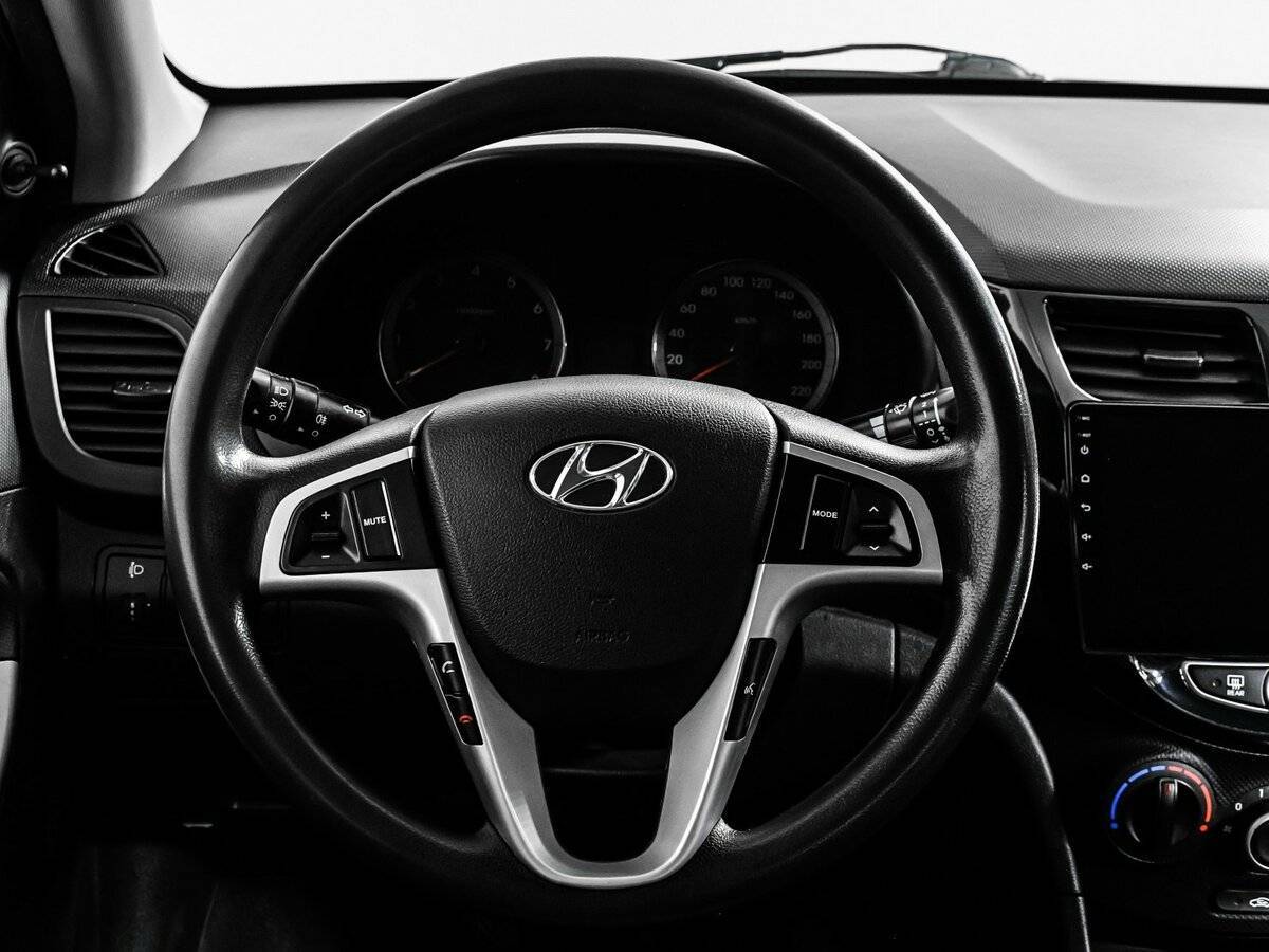 Купить Hyundai Solaris, 2012, 191 908 км.. Фото: #11