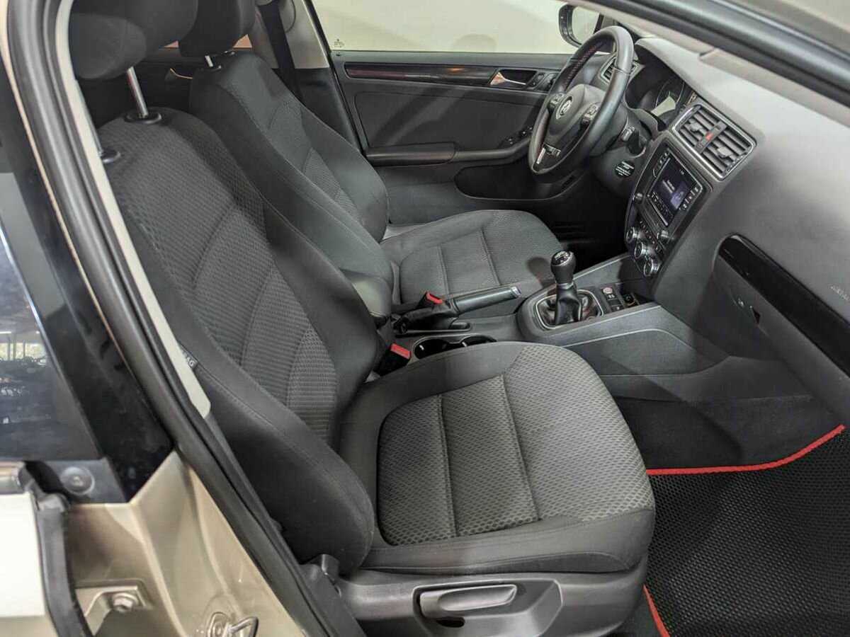 Купить Volkswagen Jetta, 2012, 251 739 км.. Фото: #7