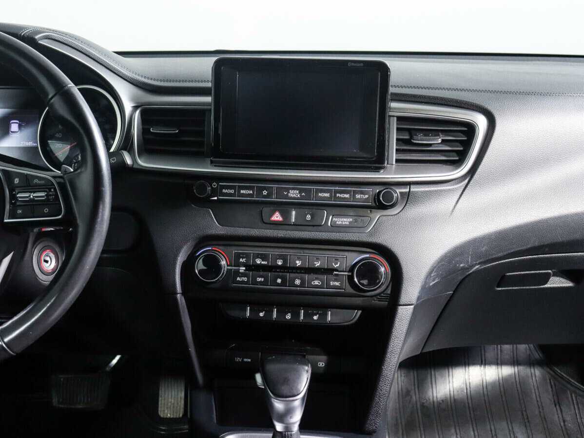 Купить Kia Ceed, 2018, 77 444 км.. Фото: #11