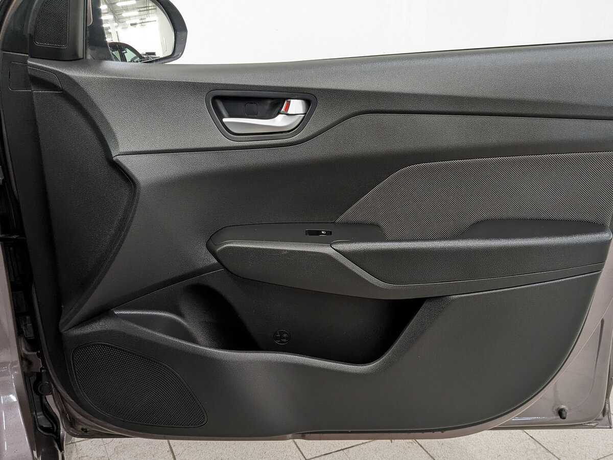 Купить Hyundai Solaris, 2018, 129 664 км.. Фото: #20