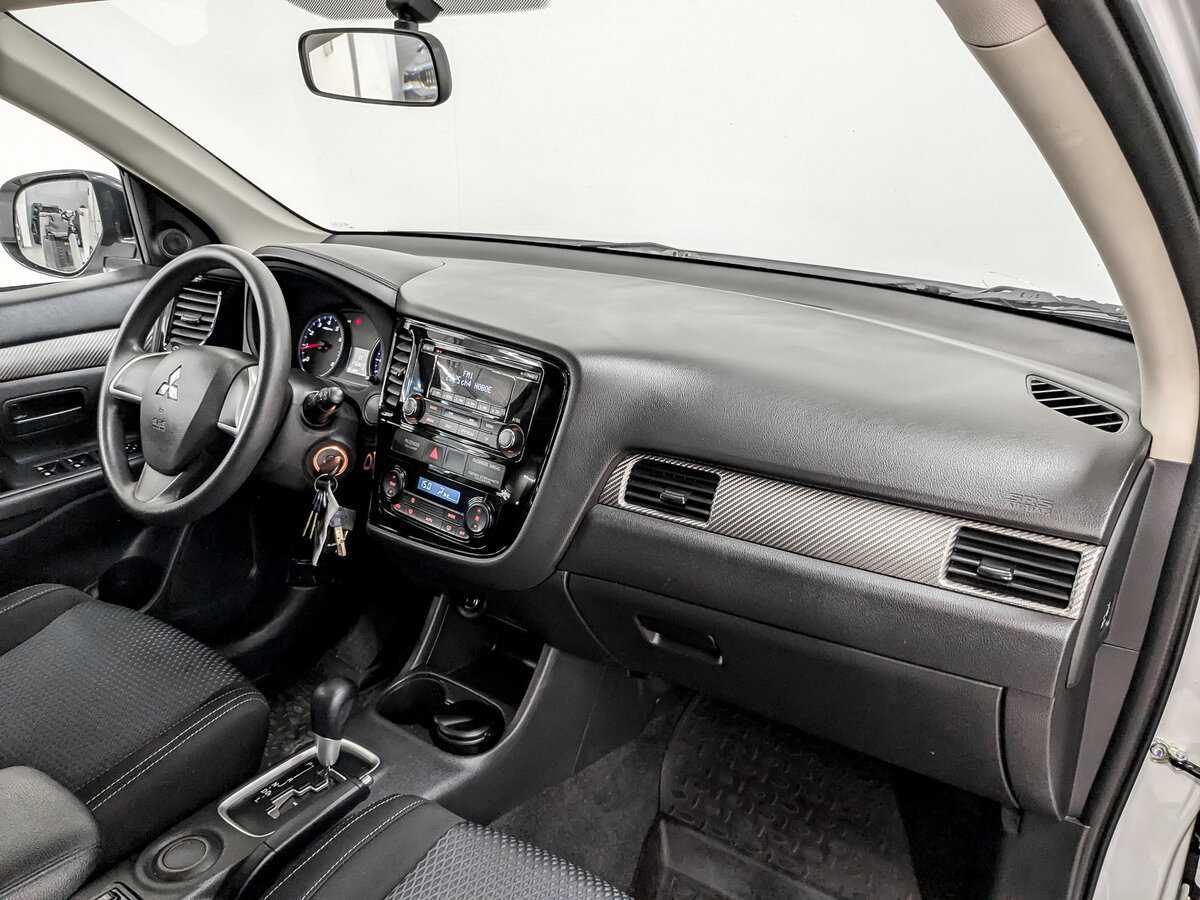 Купить Mitsubishi Outlander, 2015, 176 821 км.. Фото: #10