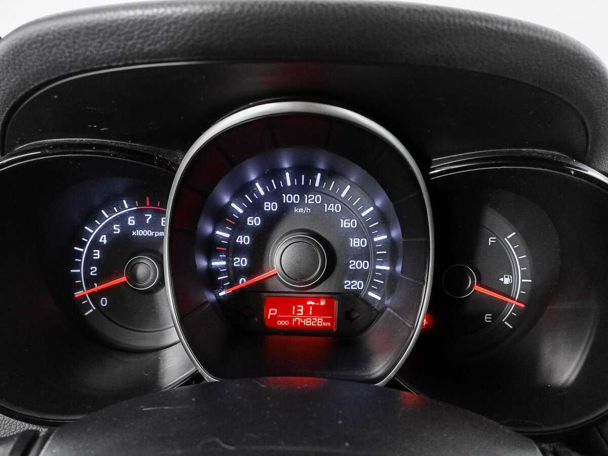 Купить Kia Rio, 2013, 174 829 км.. Фото: #7