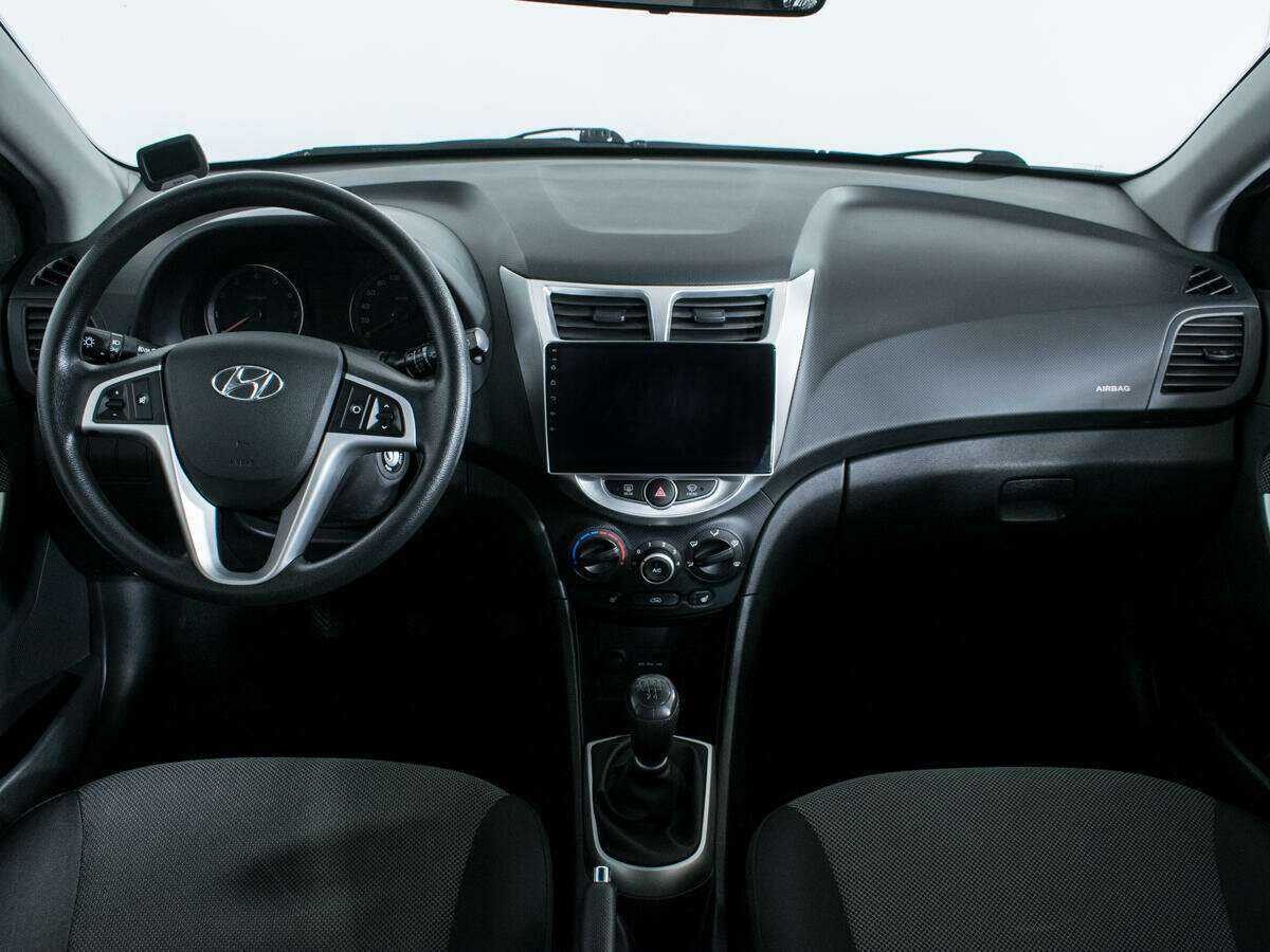 Купить Hyundai Solaris, 2012, 54 010 км.. Фото: #11