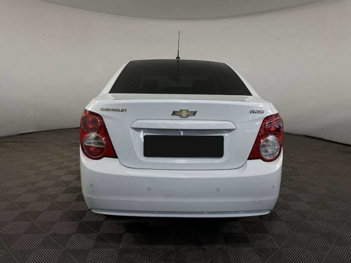 Купить Chevrolet Aveo, 2015, 103 623 км.. Фото: #0